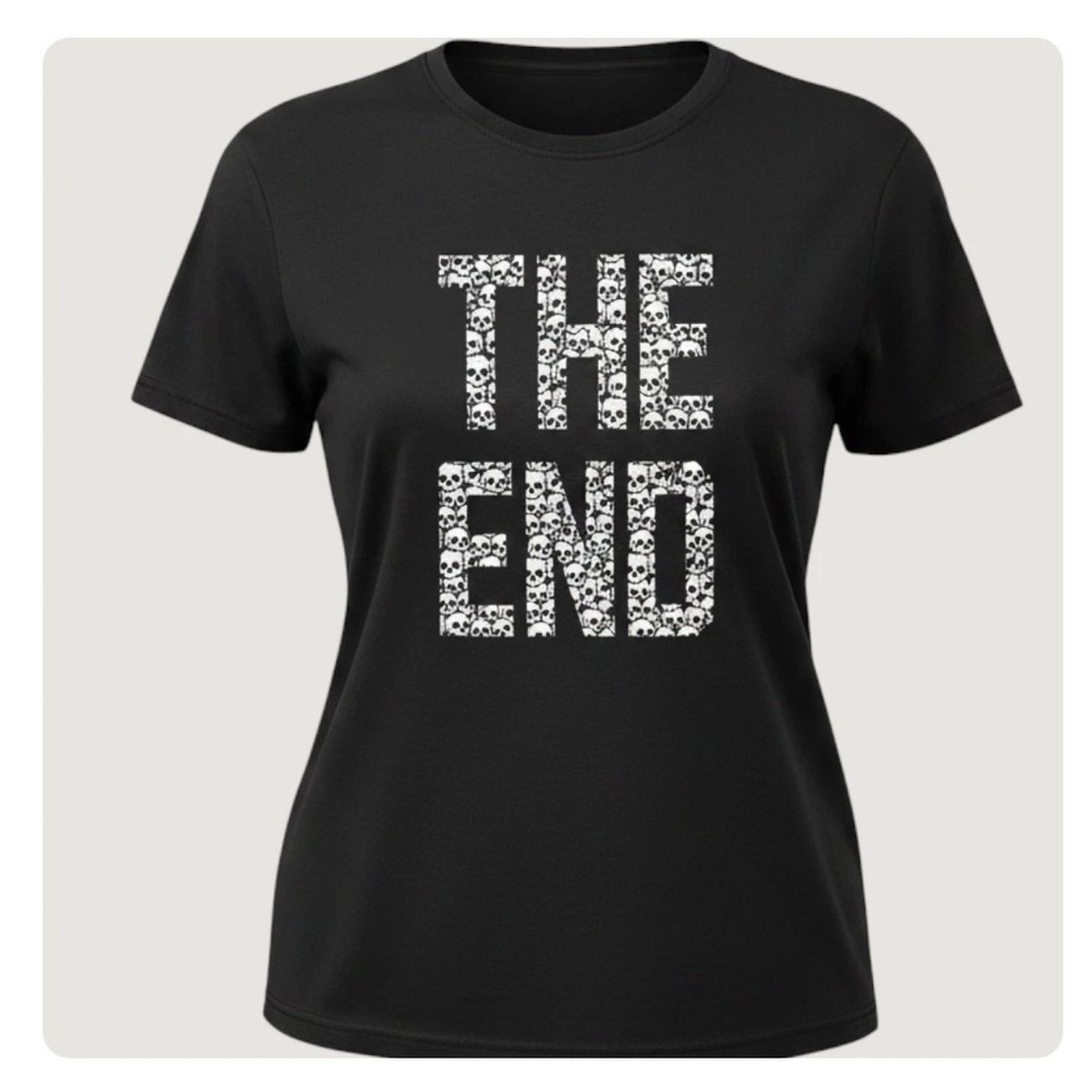 Torrid Heritage Womens Size 2/ US 2X "The End" Skulls Graphic Print Black Tshirt